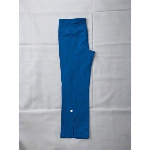 Lululemon Gather & Crow Crop - Beach Blanket Blue / Frangipani Aquamarine - 12 - Picture 1 of 10